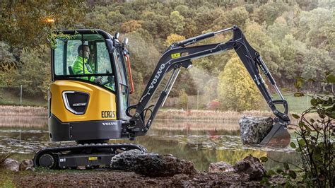 ecr25 electric compact excavator|ecr25 electric generator.